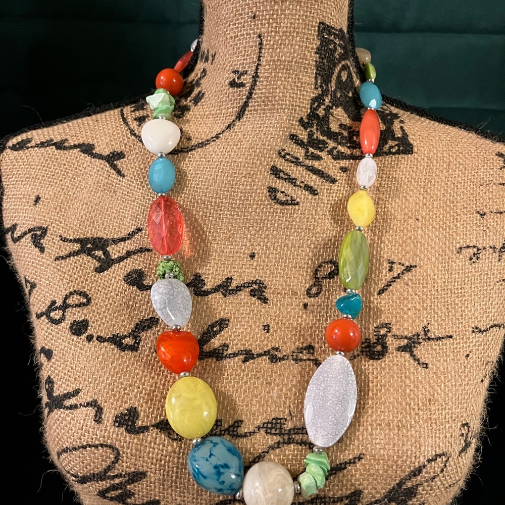 Multicolor Beaded/Stone Necklace